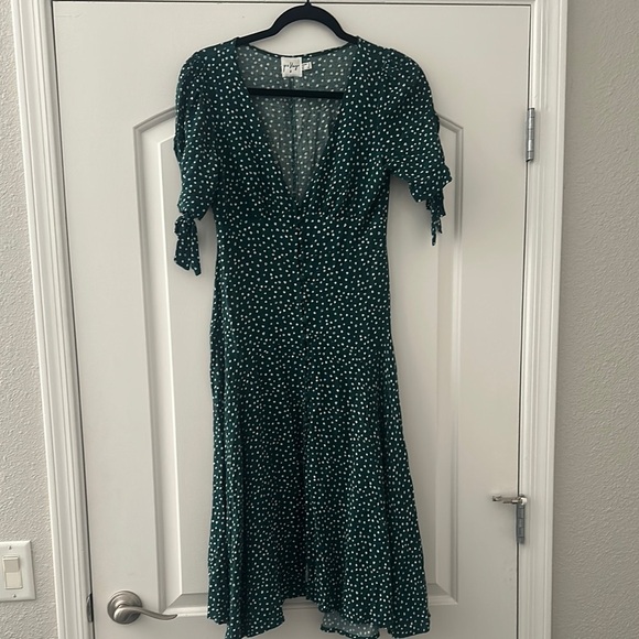 polly Dresses & Skirts - Polly size small Green Polka Dot Midi Dress